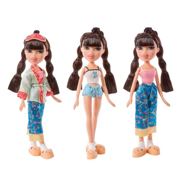 Bratz Slumber Party Fashion Doll - Jade Fashion