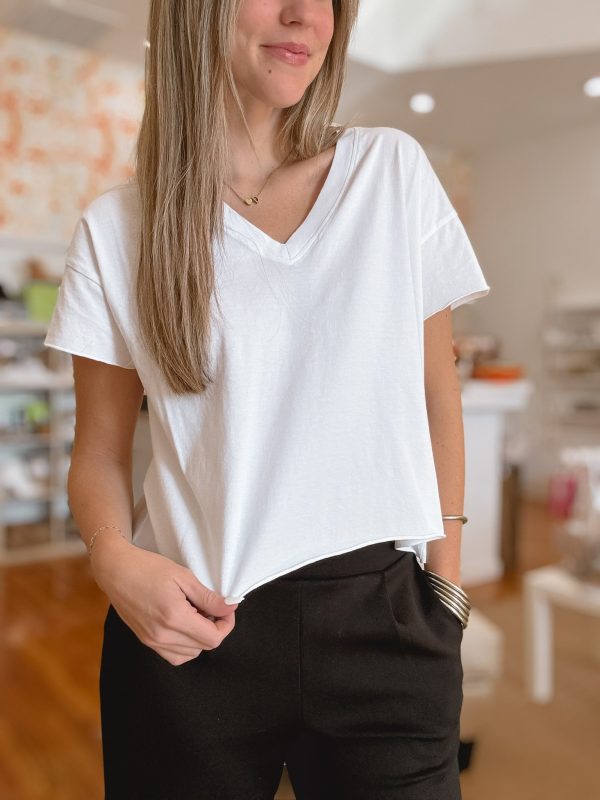 Cropped White V Neck Hot on Sale