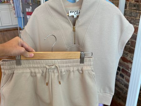 Paloma Shorts Taupe Supply